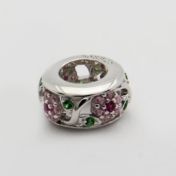 Jewelry - Stunning Flower Charm Sterling Silver
